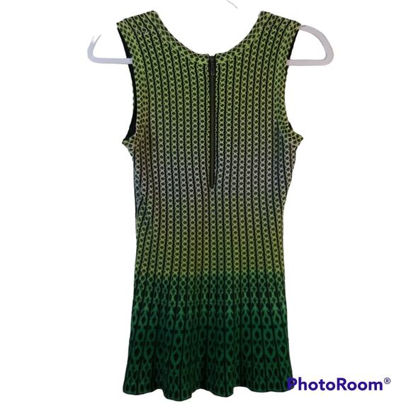 Nic+Zoe Ombré Twirl Jacquard Peplum Top Size PP - Picture 3 of 9